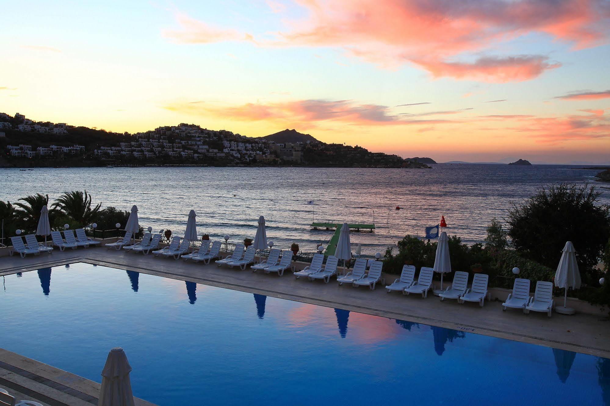 Cactus Mirage Family Club Hotell Yalıkavak Exteriör bild